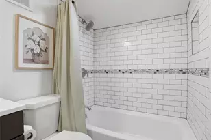 7439 Wellington Ave, University City, MO 63130 - Photo 54