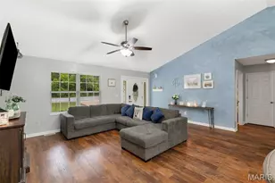 9764 Lee Dr, Hillsboro, MO 63050 - Photo 6