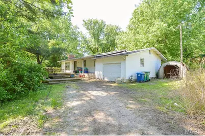 122 Coburg Drive, Saint Louis, MO 63137 - Photo 1