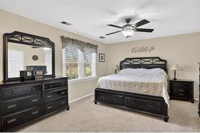 15489 Long Castle Forest Court, Chesterfield, MO 63017 - Photo 20