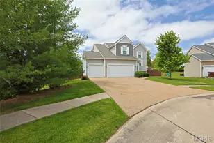 7 Sturgeon Ct, Wentzville, MO 63385 - Photo 2
