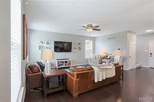 7 Sturgeon Ct, Wentzville, MO 63385 - Photo 10