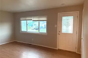 238 Gladys Ave, Hazelwood, MO 63135 - Photo 2