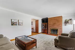 5939 Hilgard Pl, Saint Louis, MO 63109 - Photo 6