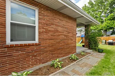 5939 Hilgard Place, Saint Louis, MO 63109 - Photo 38
