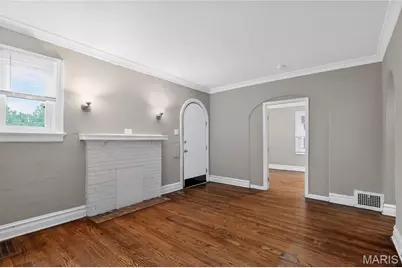 21 Robert Avenue, Saint Louis, MO 63135 - Photo 6