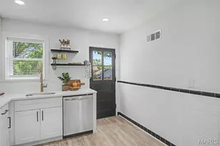 6134 Adkins Ave, Saint Louis, MO 63116 - Photo 14