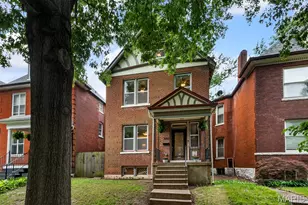 3662 Humphrey St, Saint Louis, MO 63116 - Photo 2