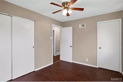 262 Coburg Drive, Saint Louis, MO 63137 - Photo 14