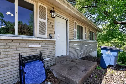 262 Coburg Drive, Saint Louis, MO 63137 - Photo 4