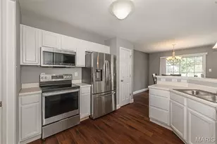 4335 Northpoint Cir, Saint Louis, MO 63129 - Photo 18