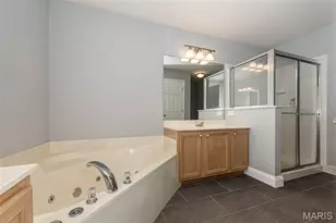 4335 Northpoint Cir, Saint Louis, MO 63129 - Photo 24