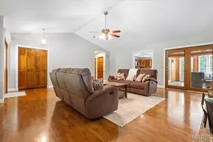 3500 Carrico Manor Ln, Florissant, MO 63034 - Photo 6