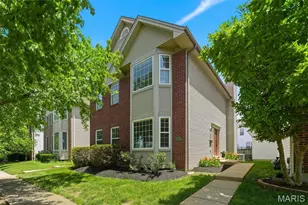 962 Morehouse Ln, University City, MO 63130 - Photo 1