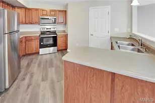 314 Stonewall Creek Dr, Dardenne Prairie, MO 63368 - Photo 6