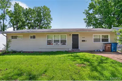 10120 Jett Drive, Saint Louis, MO 63136 - Photo 1