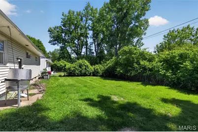 10120 Jett Drive, Saint Louis, MO 63136 - Photo 8