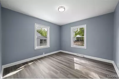 2129 Wolter Avenue, Saint Louis, MO 63114 - Photo 16