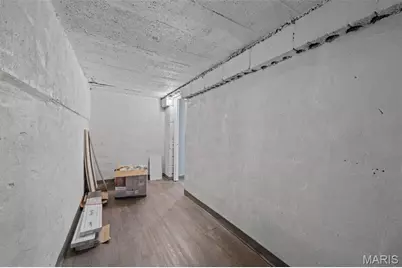 2129 Wolter Avenue, Saint Louis, MO 63114 - Photo 30
