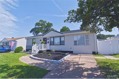 7740 General Sherman Lane, Saint Louis, MO 63123 - Photo 2