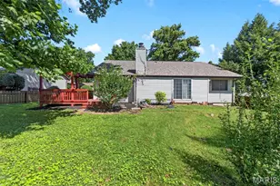 12226 Autumn Dale Ct, Maryland Heights, MO 63043 - Photo 44
