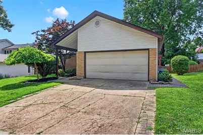 12226 Autumn Dale Court, Maryland Heights, MO 63043 - Photo 52