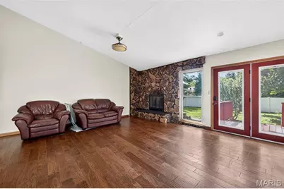 12226 Autumn Dale Court, Maryland Heights, MO 63043 - Photo 6