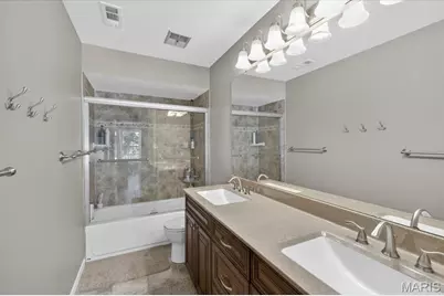 1040 Wellington Terrace, Town and Country, MO 63017 - Photo 38