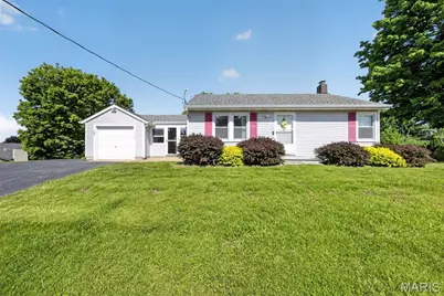 3909 Shackelford Road, Florissant, MO 63034 - Photo 2