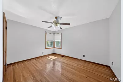 3909 Shackelford Road, Florissant, MO 63034 - Photo 26