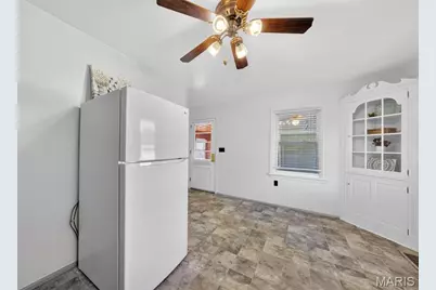 3909 Shackelford Road, Florissant, MO 63034 - Photo 14