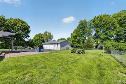 3909 Shackelford Road, Florissant, MO 63034 - Photo 38