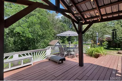 806 Hollyridge Drive, Ballwin, MO 63011 - Photo 38