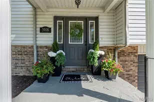 3918 Carolewood Dr, Cape Girardeau, MO 63701 - Photo 2