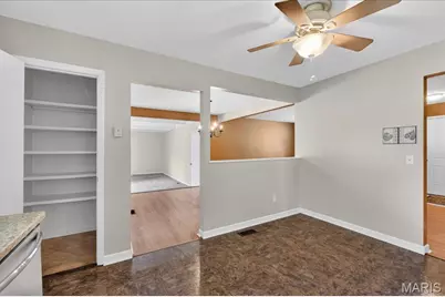 4 Glenview Drive, Saint Charles, MO 63304 - Photo 10
