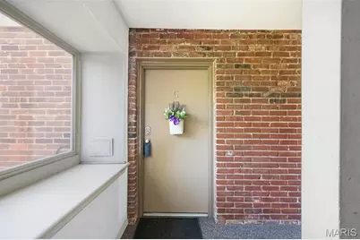 1425 Willow Brook Cove #5, Saint Louis, MO 63146 - Photo 6