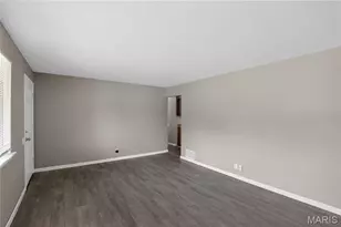 10251 Dacey Ct, Saint Louis, MO 63136 - Photo 12