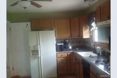 1972 Shoreham Drive, Florissant, MO 63033 - Photo 24