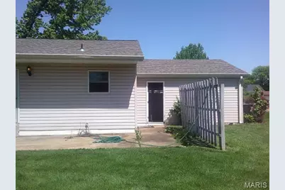 1972 Shoreham Drive, Florissant, MO 63033 - Photo 10