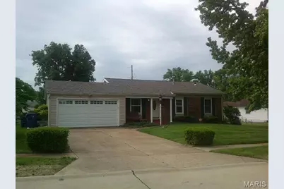 1972 Shoreham Drive, Florissant, MO 63033 - Photo 4