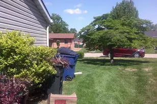 1972 Shoreham Dr, Florissant, MO 63033 - Photo 6