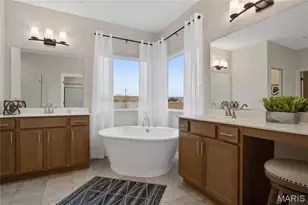 301 Healthy Wy, Saint Charles, MO 63304 - Photo 20