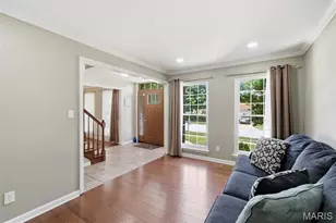 305 Oak Top Ct, Ballwin, MO 63021 - Photo 6