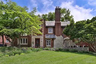 528 Midvale Ave, Saint Louis, MO 63130 - Photo 1