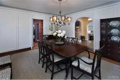 528 Midvale Avenue, Saint Louis, MO 63130 - Photo 10
