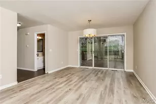 1504 Wild Berry Ct, Ballwin, MO 63021 - Photo 4