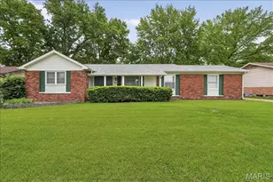 2940 Devonshire Dr, Florissant, MO 63033 - Photo 1