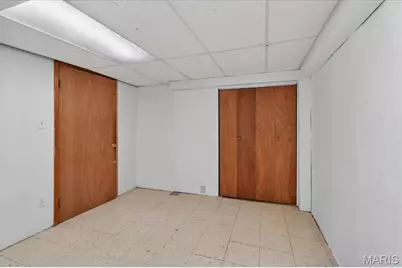 2940 Devonshire Drive, Florissant, MO 63033 - Photo 32