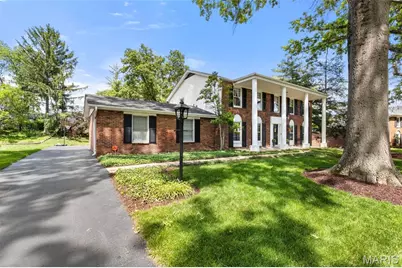 415 Doral Drive, Warson Woods, MO 63122 - Photo 2