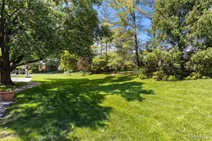 415 Doral Dr, Warson Woods, MO 63122 - Photo 30